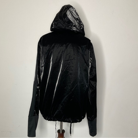 New Zyia Midnight Gloss Bomber Jacket with Shorts Size Medium - Picture 7 of 16